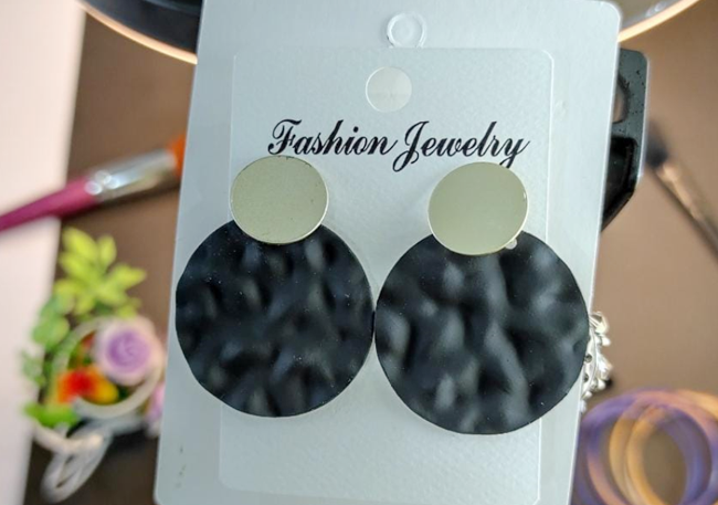 Pakistani Earrings Price 2022, Black Earrings Design with Price in Pakistan, Buy Earrings for Women Online in Pakistan Cash on Delivery.